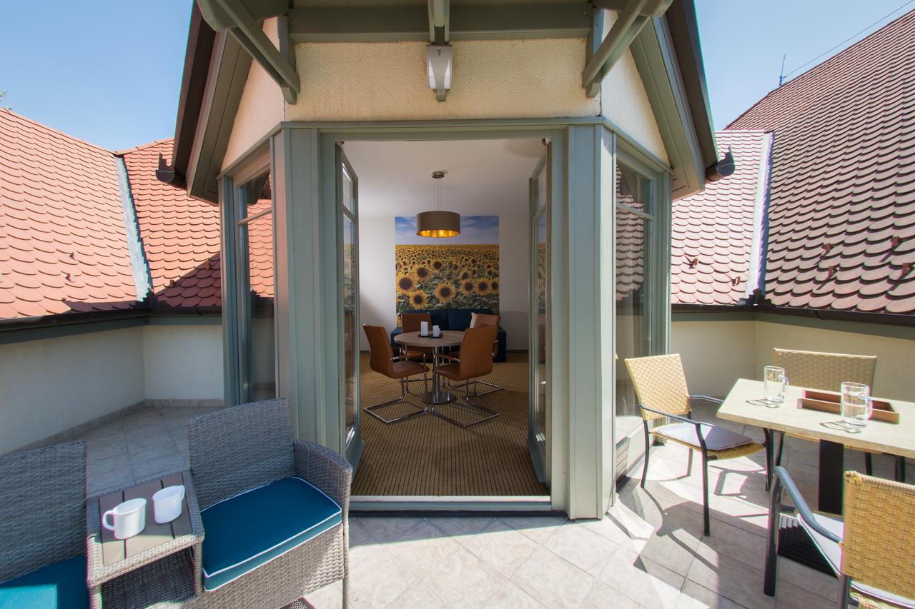 Villa Oliva Boutique Rooms Замарді Екстер'єр фото